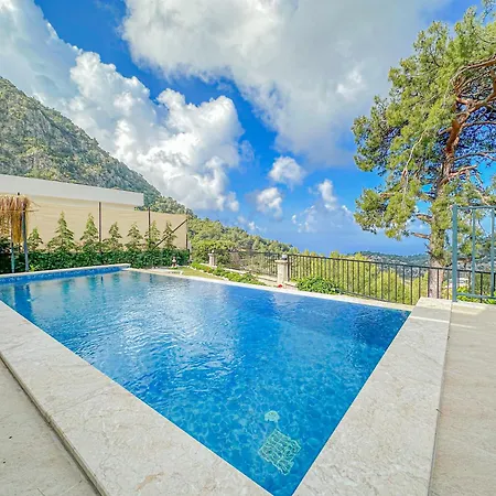 Villa More 1 *