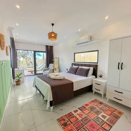 More 1 Villa